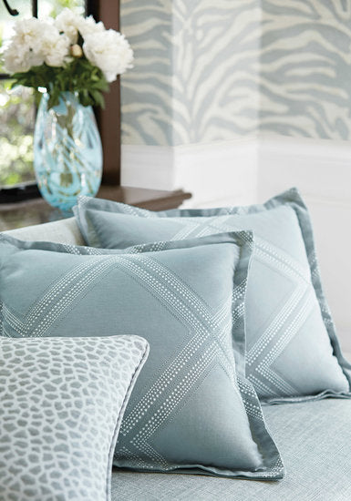 Thibaut Serengeti Behang - Greenwood Behang Collectie