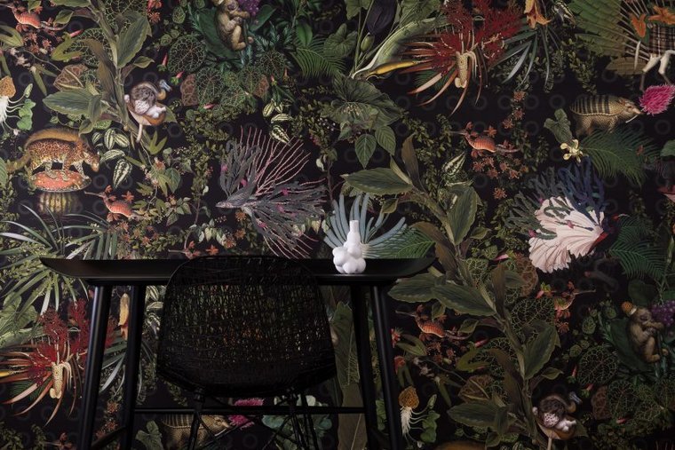 ARTE Moooi Menagerie of Extinct Animals Behang Raven MO2071 - LAB COLOUR THE WORLD